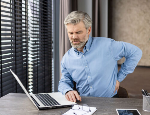 Are You Suffering From Middle Back Pain?